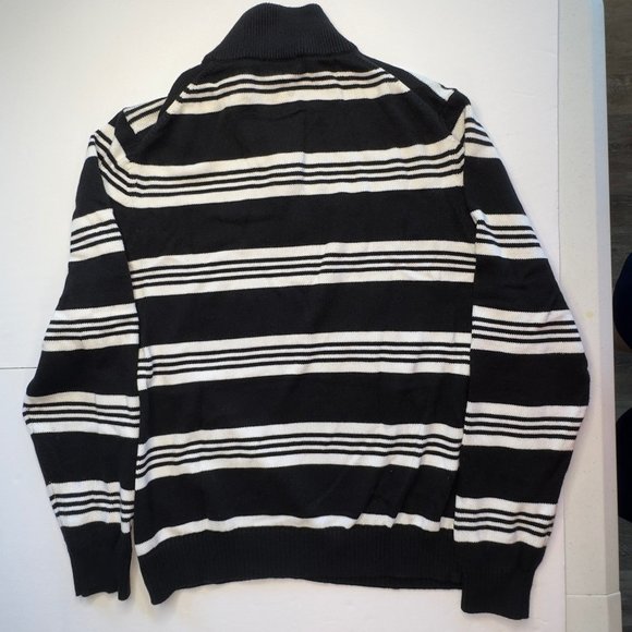 Brooks brothers. Men’s long sleeve sweater. Size medium - Picture 6 of 8